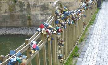 Puzzle 11182 - cadenas d'amoureux