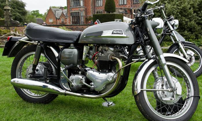 Puzzle 1968 NORTON DOMINATOR 650SS