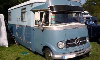 Puzzle 11681 - CAMPING CAR MERCEDES