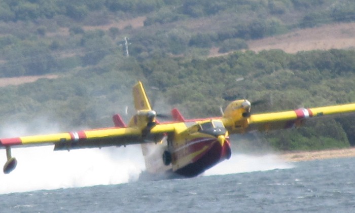 Puzzle canadair au remplissage