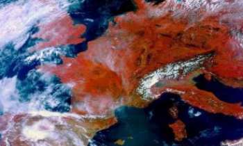 806 | L'Europe - Vue satellite d'une partie de l'Europe...