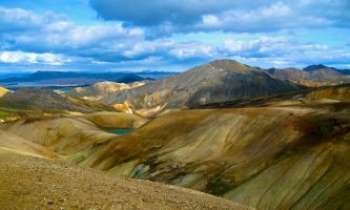 2289 | Paysage d'Islande - Cette relativement petite île, l'Islande, possède des beautés et une culture bien à elle. Elle est reconnue patrimoine mondial parmi d'autres sites européens par l'Unesco. 