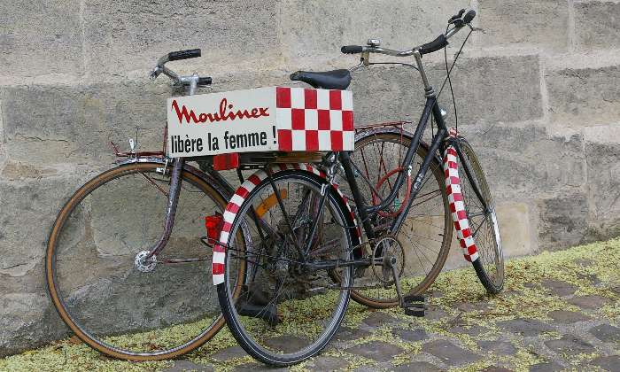 puzzle Vélos anciens, Vélos publicitaires ...