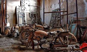 6619 | moto abandonnée - moto abandonnée