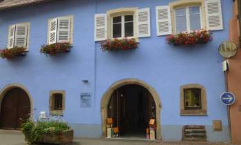 6734 | une façade bleue - façade bleue dans Eguisheim 68078