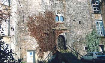 8763 | entrée de prieuré - entrée du prieuré de Pont-l'Abbé-d'Arnoult 17284