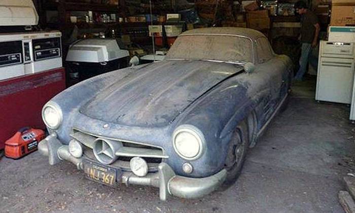 puzzle 300SL SORTIE DE GRANGE, MERCEDES 300SL SORTIE DE GRANGE