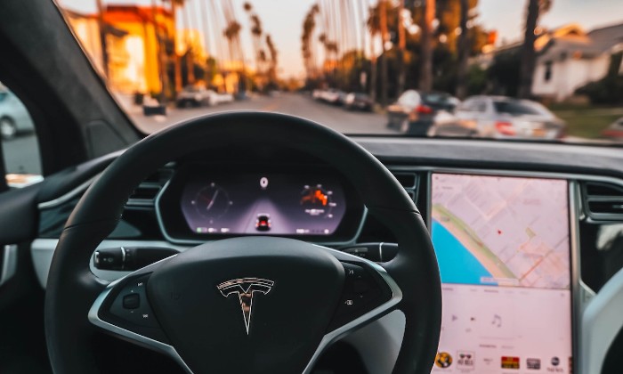 puzzle Conduire une Tesla, 