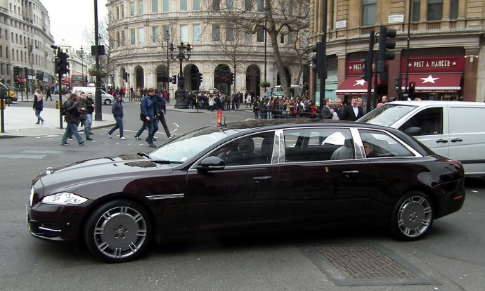 puzzle Jaguar XJ Limousine, Jaguar XJ Limousine