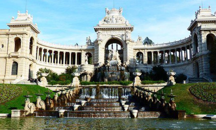 puzzle le palais Longchamp, Ancien zoo de Marseille