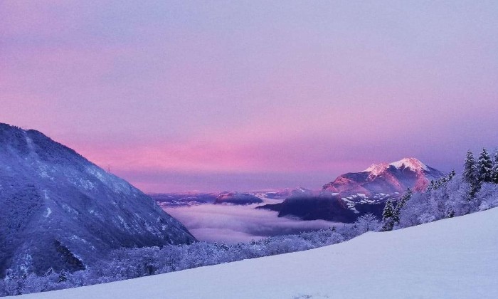 puzzle balade dans les Alpes, Marche au dessus des nuages