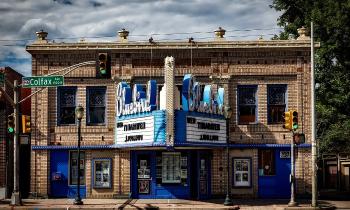 11006 | Un cinéma américain - un cinéma dans la ville de Denver