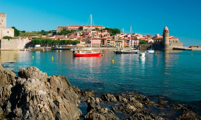 puzzle collioure beau village 2024, 