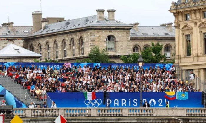 puzzle JO-Une foule en liesse, Quelle réussite !