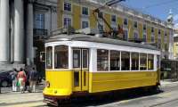 Puzzle tram à LISBONNE