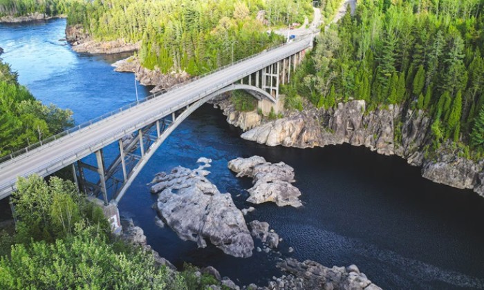 puzzle Pont de la rivière, 